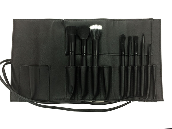 INIKA Organic Brush Roll | www.curelondon.com